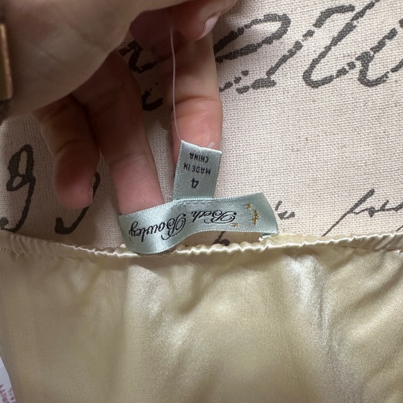 BETH BOWLEY Ivory 100% Silk Camisole Adjustable Straps Women’s Size 4 NWT - Picture 5 of 6